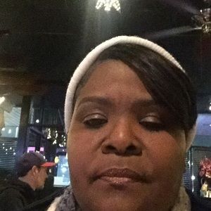 Meet your Posher, Tina